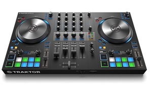 Native Instruments "Traktor Kontrol S3"