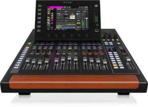 Behringer "WING COMPACT"