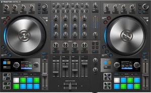 Native Instruments "Traktor Kontrol S4 Mk3"