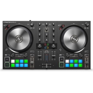 Native Instruments "Traktor Kontrol S2 MK3"